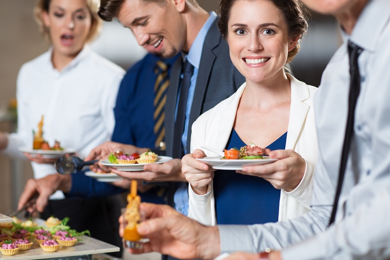 Tips for Selecting Business Catering for Your Conferences