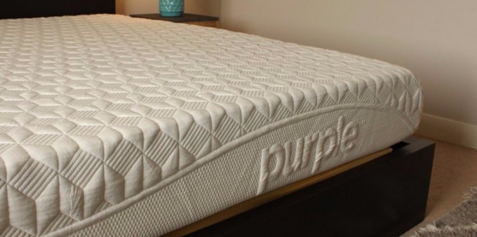 elastic polymer mattress topper