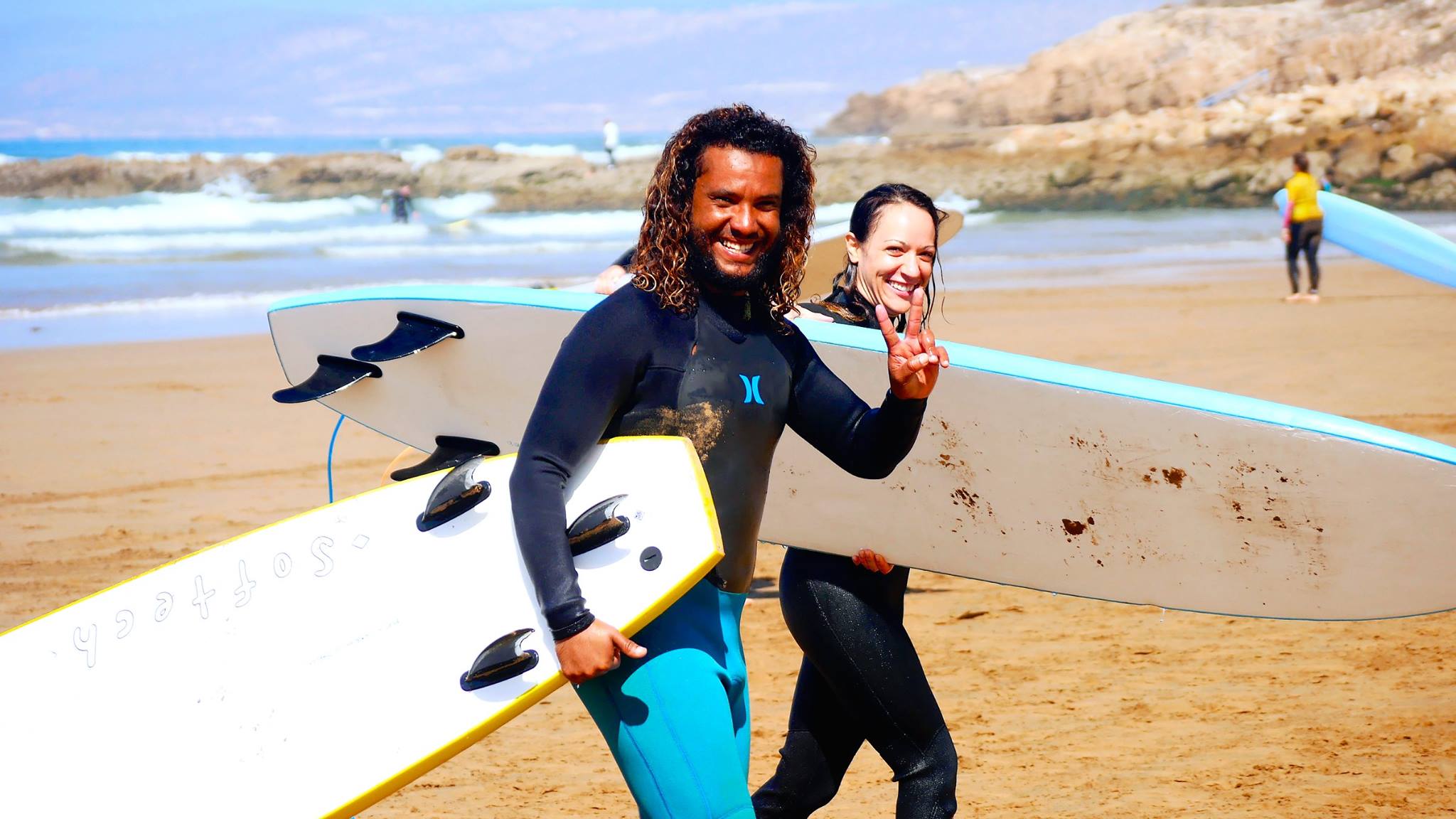 Top 5 Qualities Of A Superb Surfing Instructor