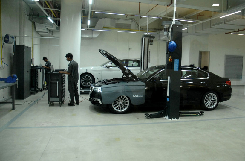 BMW service