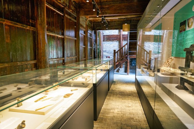 Attractive Exhibition Displays
