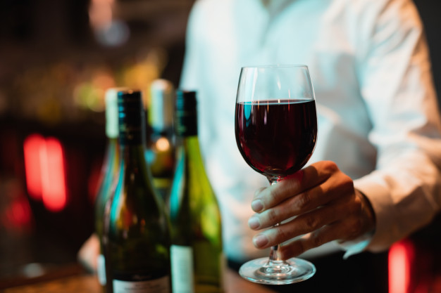 A Comprehensive Guide to the Health Benefits of Drinking Red Wine ...