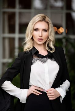 Katya Bakat image in black