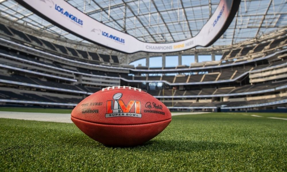 The 1,000-ton screen bringing Super Bowl LVI to the lucky fans