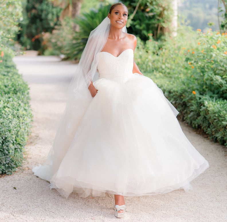 How and Where to Buy a Used Wedding Dress Online